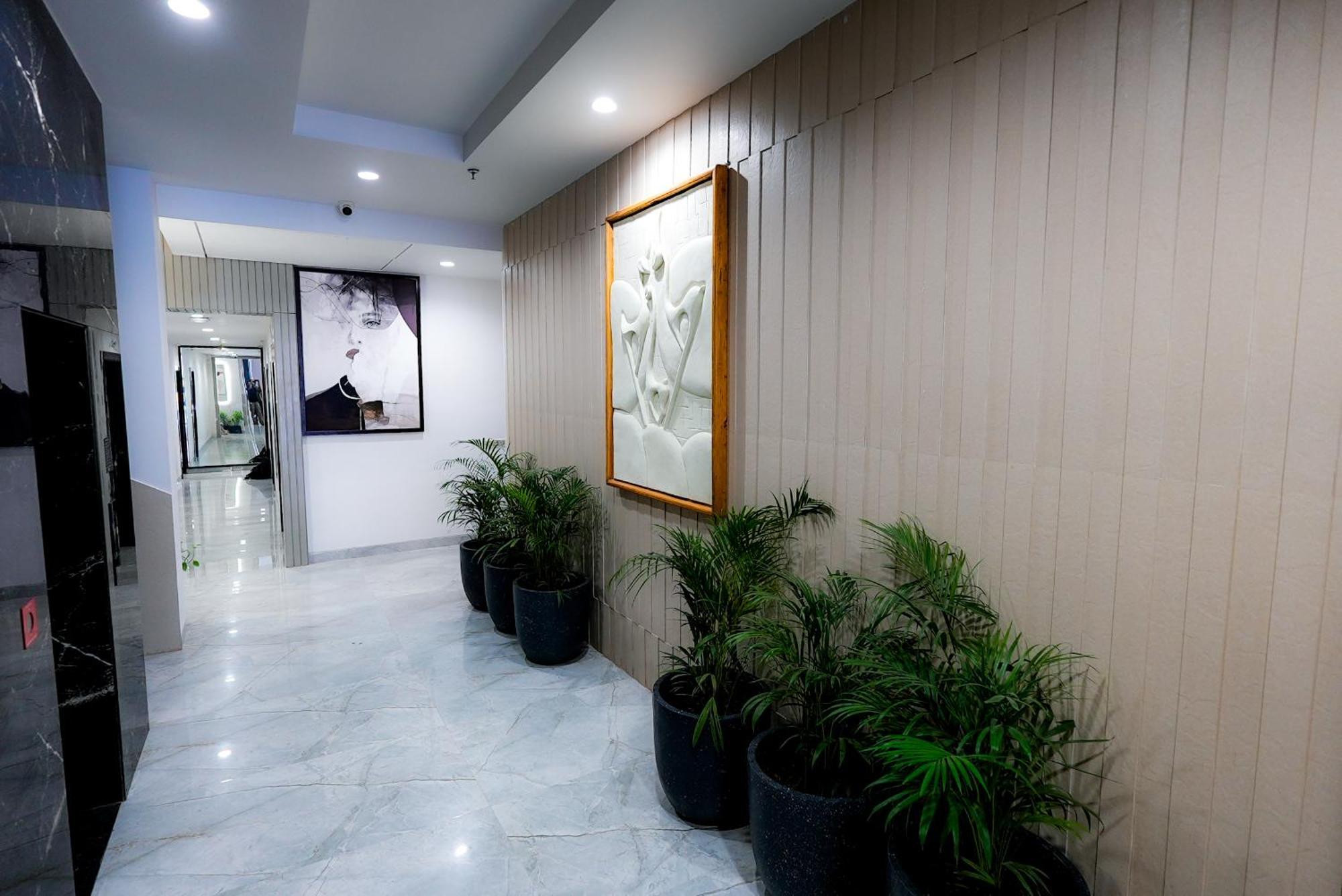 Hotel Elinor By Dazzling Hotels & Resorts Agra  Exterior photo