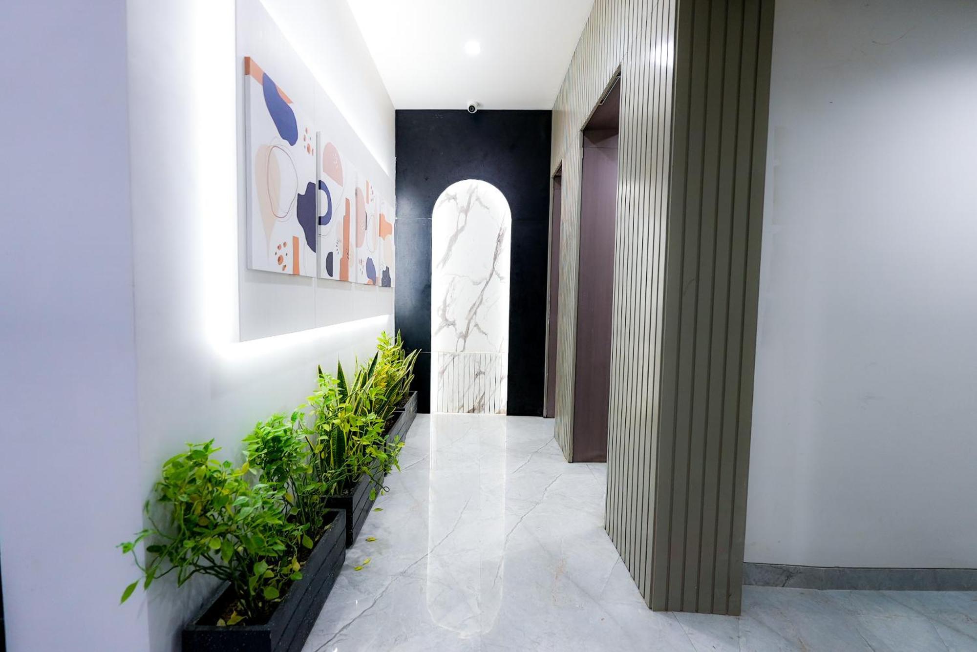 Hotel Elinor By Dazzling Hotels & Resorts Agra  Exterior photo
