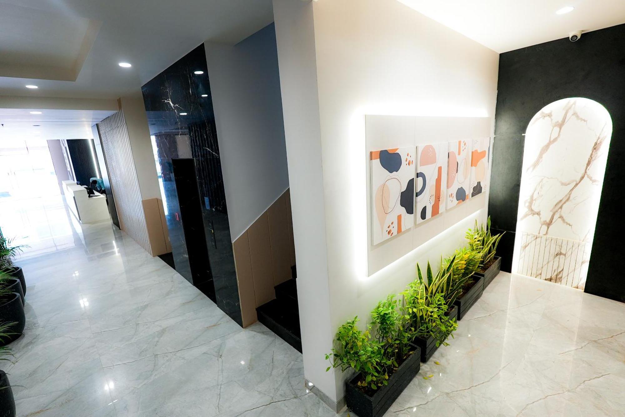 Hotel Elinor By Dazzling Hotels & Resorts Agra  Exterior photo